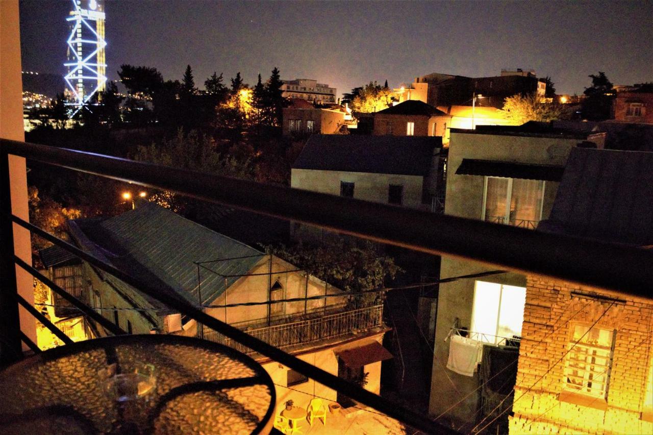 Twins Hotel Tbilisi Exterior photo